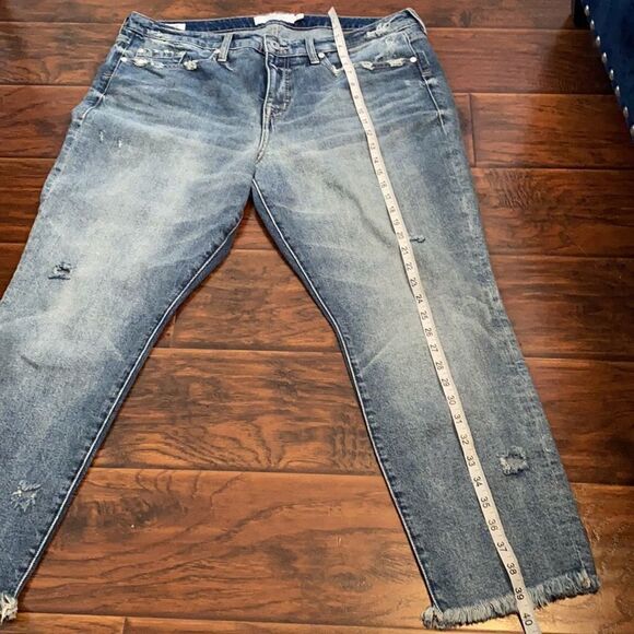 Torrid High-Rise Straight Distressed Ripped Denim Raw Hem Jeans Contemporary - Picture 5 of 14